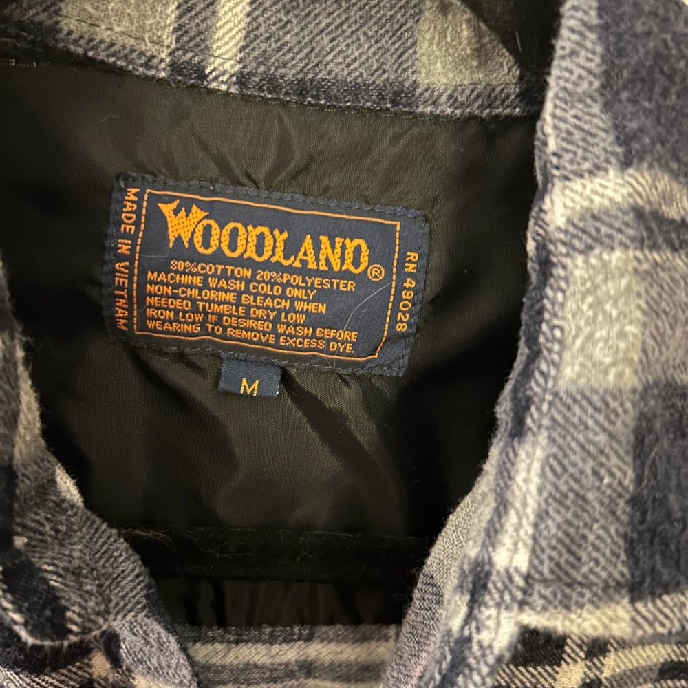 Men's WOODLAND button up plaid flannel shirt